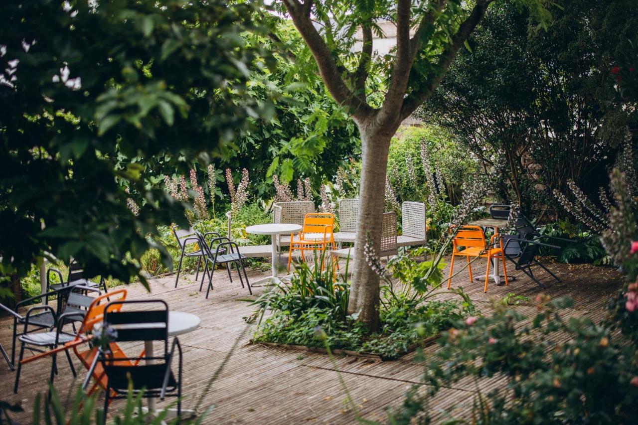Bigouden Makers Hotel Pont-lʼAbbé Екстериор снимка