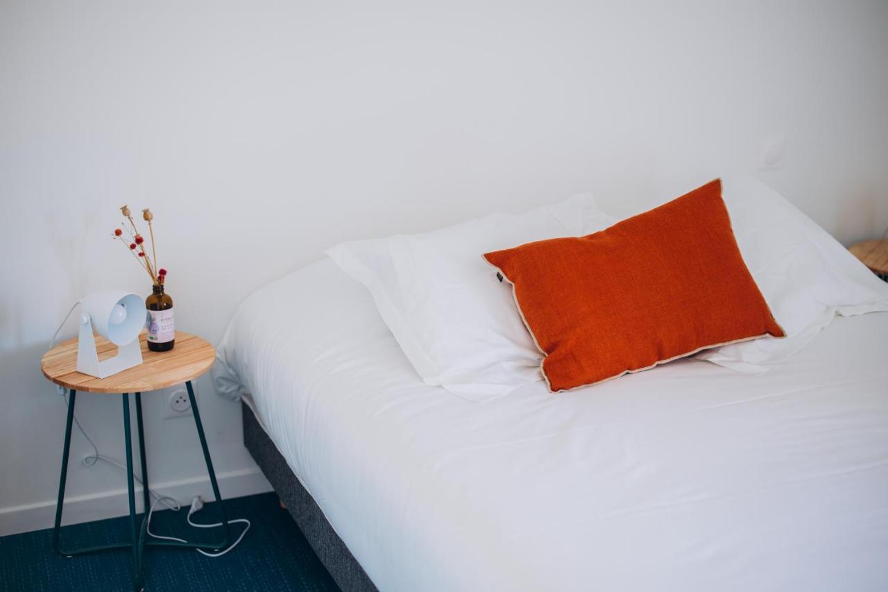 Bigouden Makers Hotel Pont-lʼAbbé Екстериор снимка