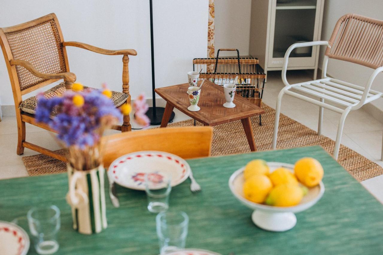 Bigouden Makers Hotel Pont-lʼAbbé Екстериор снимка