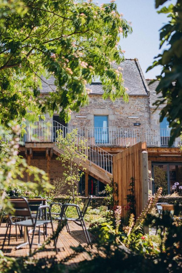 Bigouden Makers Hotel Pont-lʼAbbé Екстериор снимка