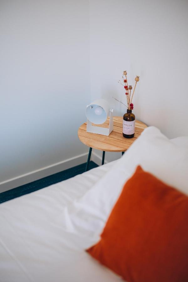 Bigouden Makers Hotel Pont-lʼAbbé Екстериор снимка